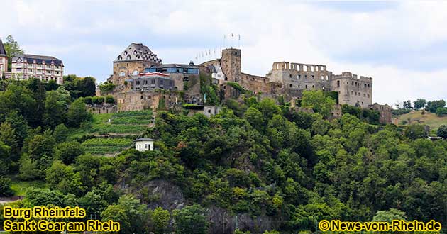 The ruins of Rheinfels Castle above Sankt Goar are the largest fortifications between Koblenz and the state capital of Mainz on the Rhine River.